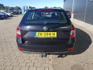 Skoda Octavia Combi 1.6 TDI Greentech Ambition Business picture 5