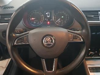 Skoda Octavia Combi 1.6 TDI Greentech Ambition Business picture 17