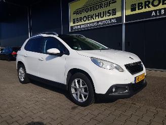 Peugeot 2008 1.2 PureTech Active picture 6