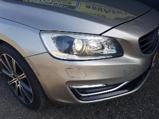 Volvo V-60 2.4 D6 AWD Plug-In Hybrid Summum picture 12