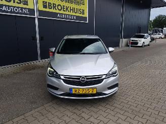 Opel Astra 1.6 CDTI Business+ picture 3