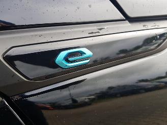 Peugeot e-2008 EV Allure 50 kWh picture 27