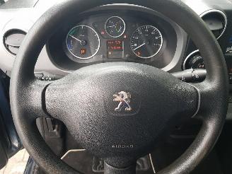 Peugeot Partner Tepee Electric Active picture 18
