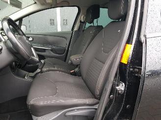 Renault Clio Estate 0.9 TCe Limited picture 15