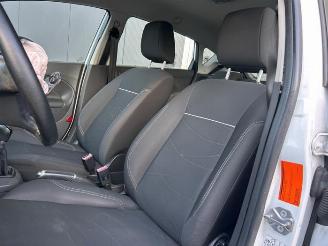 Ford Fiesta Fiesta 6 (JA8), Hatchback, 2008 / 2018 1.0 SCI 12V 80 picture 11