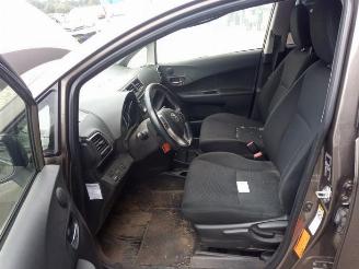 Toyota Verso S Verso S, MPV, 2010 / 2016 1.33 16V Dual VVT-I picture 11