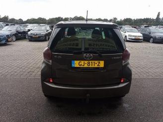 Toyota Verso S Verso S, MPV, 2010 / 2016 1.33 16V Dual VVT-I picture 3