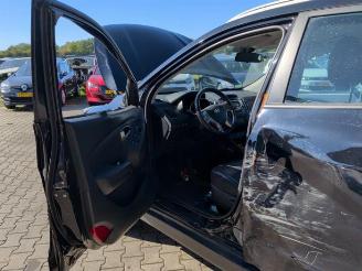 Hyundai Ix35 iX35 (LM), SUV, 2009 / 2015 2.0 16V picture 11