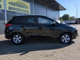 Hyundai Ix35 iX35 (LM), SUV, 2009 / 2015 2.0 16V picture 8