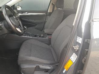 Volkswagen Golf 1.5 TSI Style picture 15