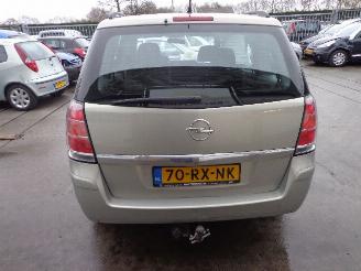 Opel Zafira  picture 5
