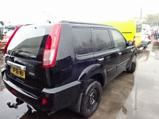 Nissan X-Trail 2.5 16_V 4x4 (T30) picture 4