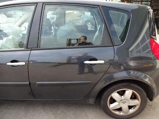 Renault Mégane Scénic  picture 3