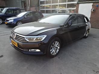 Volkswagen Passat  picture 11