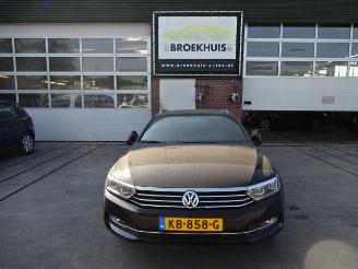 Volkswagen Passat  picture 1