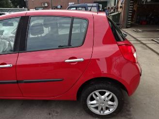 Renault Clio  picture 4