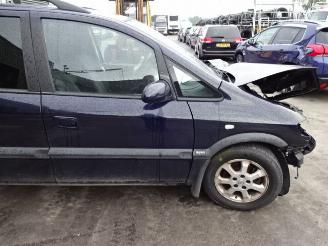 Opel Zafira  picture 6