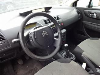 Citroën C4  picture 8