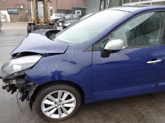 Renault Scenic  picture 2