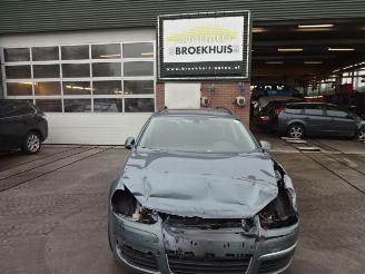 Volkswagen Golf  picture 1