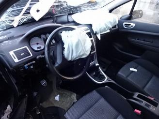 Peugeot 307  picture 8
