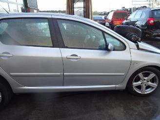 Peugeot 307  picture 6