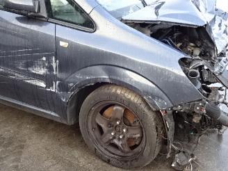 Opel Zafira  picture 7