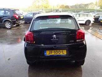 Peugeot 108  picture 4