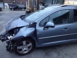 Peugeot 207  picture 2
