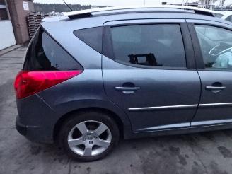 Peugeot 207  picture 5