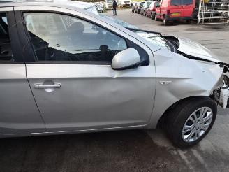 Hyundai I-20  picture 6