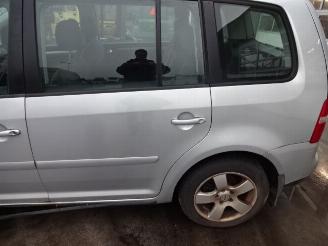 Volkswagen Touran  picture 3