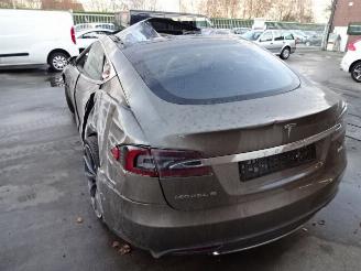 Tesla Model S  picture 4