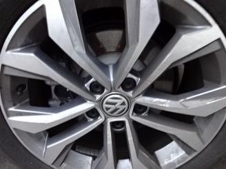 Volkswagen Passat  picture 10