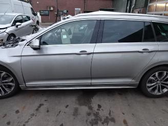 Volkswagen Passat  picture 6