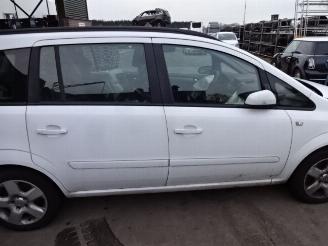 Opel Zafira  picture 8