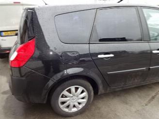 Renault Grand-scenic  picture 5