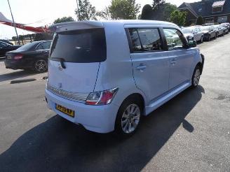 Daihatsu Materia 1.5 16v picture 1