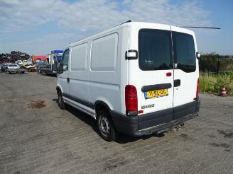 Renault Master 2.2 DCi picture 2