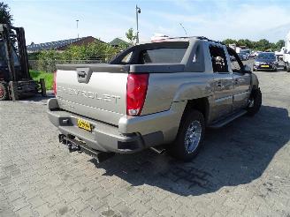 disassembly commercial vehicles Chevrolet Avalanche 5.3 1500 V8 4x4 2002/1