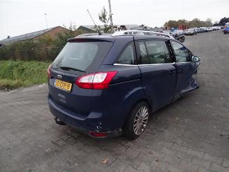 Salvage car Ford Grand C-Max 1.0 Ti-VCT EcoBoost 12V 125 2013/3