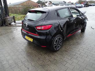 Salvage car Renault Clio 0.9 Energy TCE 90 12V 2013/9