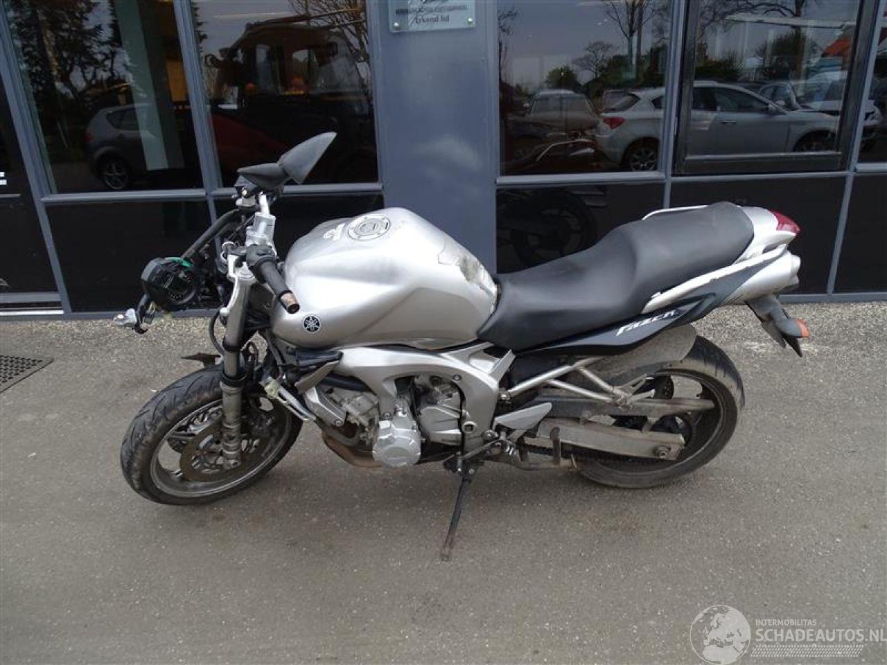 Yamaha  