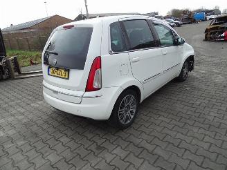 Lancia Musa 1.4 16v picture 1