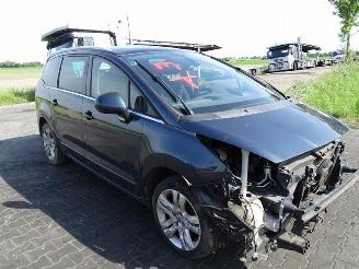 Peugeot 5008 1.6 THP picture 4