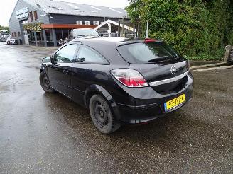 Opel Astra GTC 1.6 16v picture 2