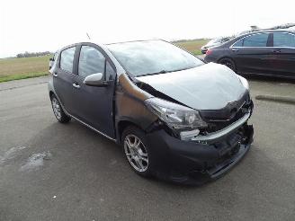 Toyota Yaris 1.0 12v picture 4