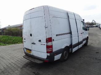 disassembly commercial vehicles Mercedes Sprinter 213 CDi 2011/9