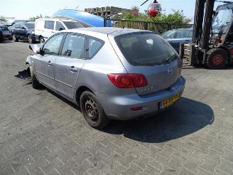 Mazda 3 1.6 16v picture 2