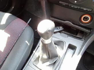 Mazda 3 1.6 16v picture 7